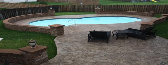 San Juan fiberglass pool